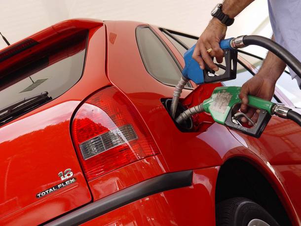 Etanol só é mais vantajoso que a gasolina em três Estados.